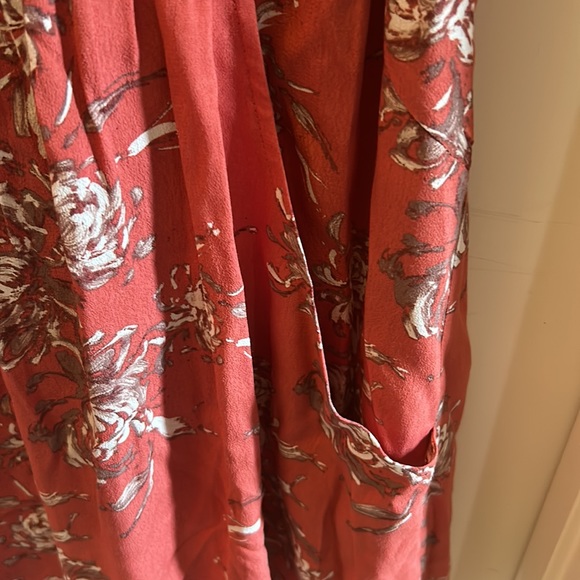 Garnet Hill Floral dress - Picture 4 of 7